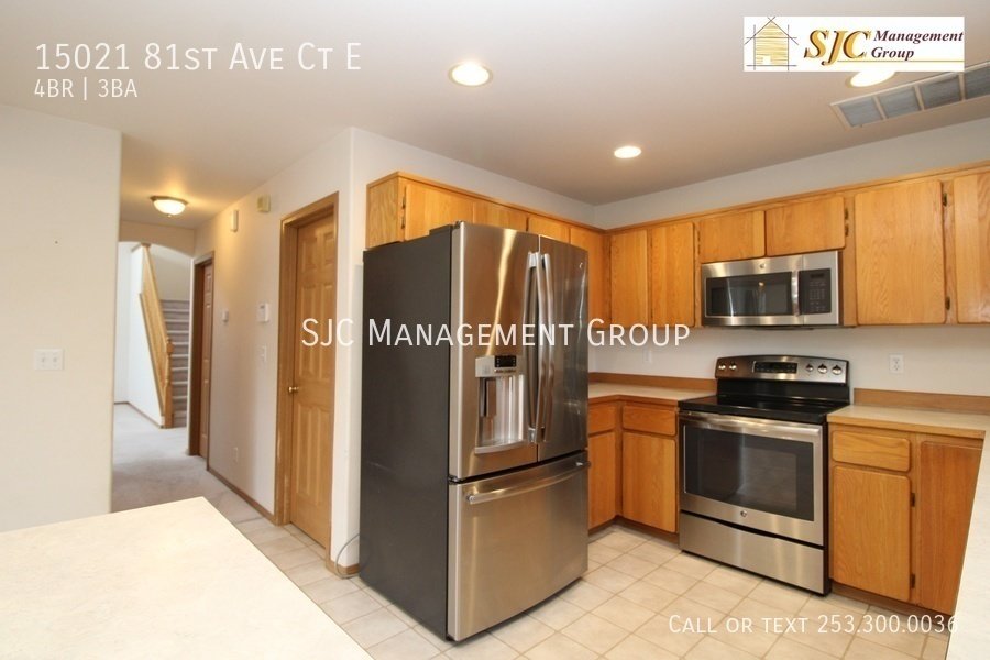 Four bedroom 2.5 bath home for rent South Hill Puyallup property image