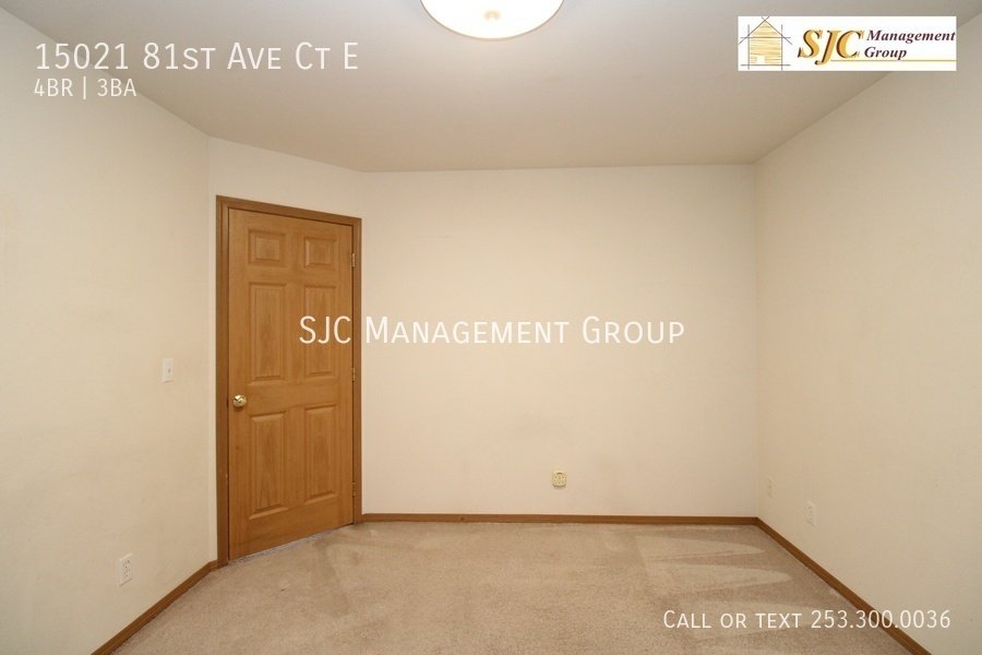 Four bedroom 2.5 bath home for rent South Hill Puyallup property image