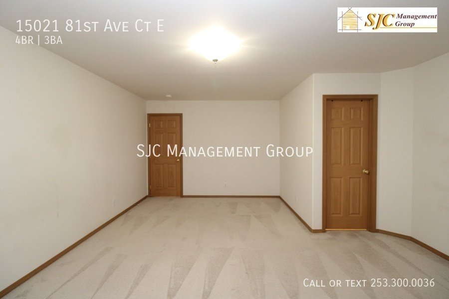 Four bedroom 2.5 bath home for rent South Hill Puyallup property image