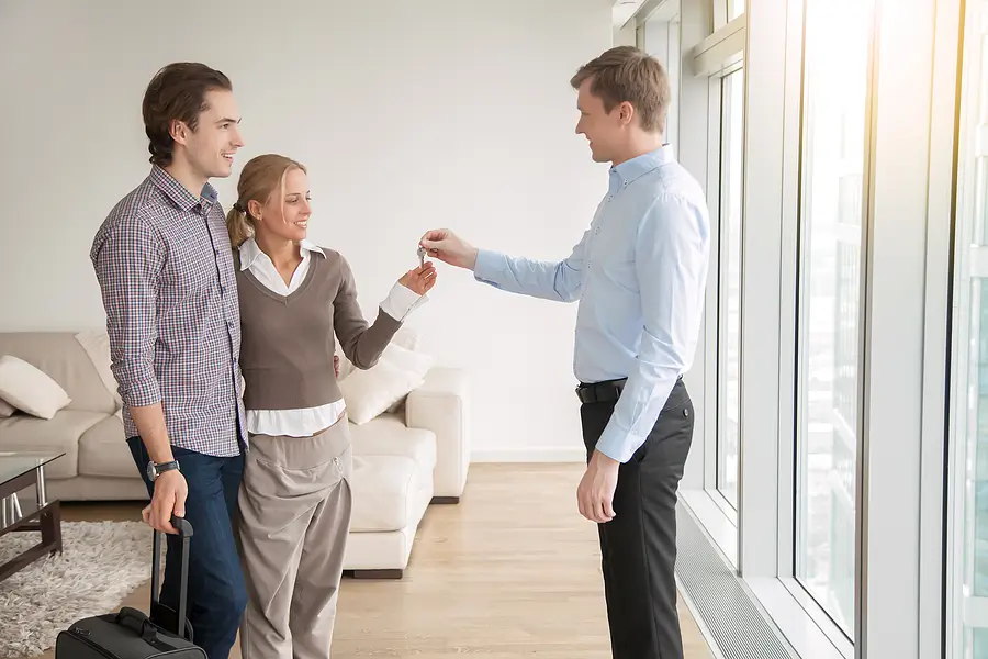Creating a Tenant Welcome Package: Ideas to Impress New Renters